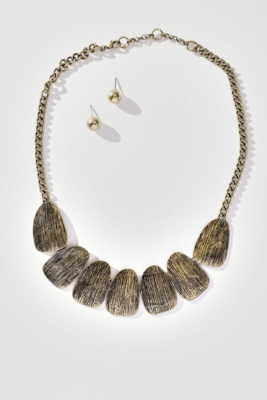 COMB PATTERN VINTAGE NECKLACE