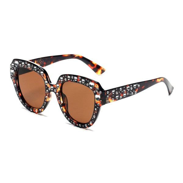 Women Round Cat Eye Sunglasses - Crazy Like a Daisy Boutique #