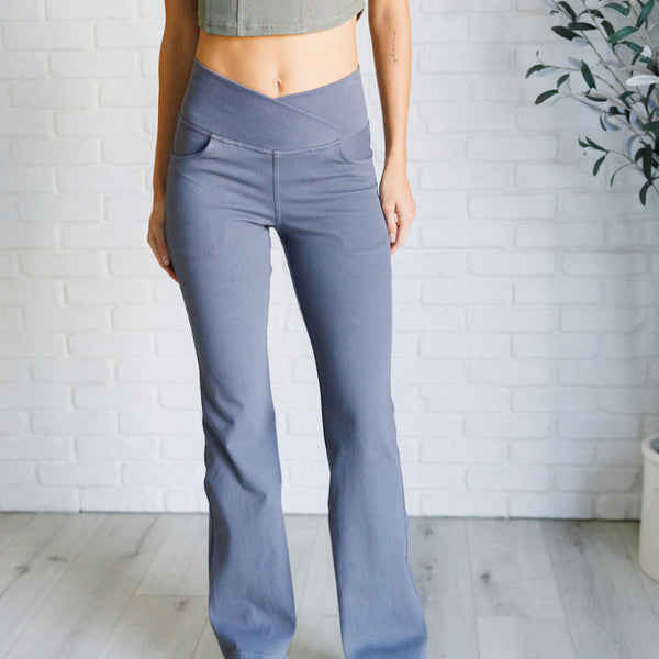 Building Habits Twill Flared Crossover Waist Pant in Titanium