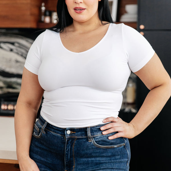 Everyday Scoop Neck Short Sleeve Top in White