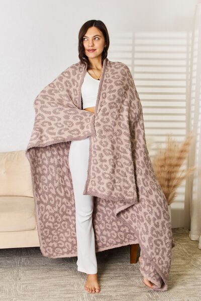 Cuddley Leopard Decorative Throw Blanket - Crazy Like a Daisy Boutique