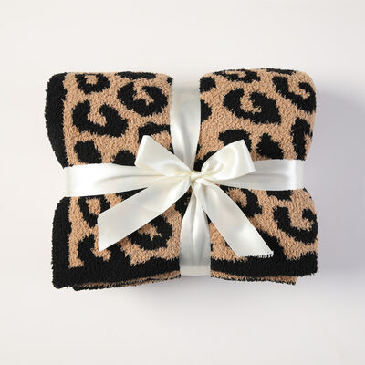 Cuddley Leopard Decorative Throw Blanket - Crazy Like a Daisy Boutique