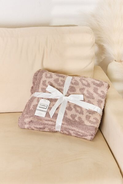 Cuddley Leopard Decorative Throw Blanket - Crazy Like a Daisy Boutique #